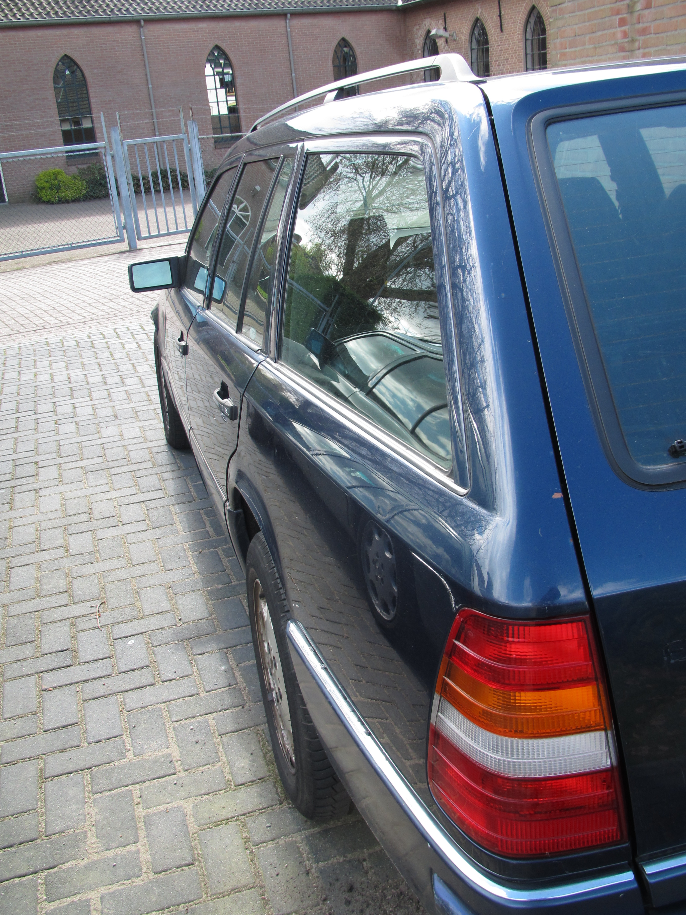 Koets plaatswerk linker kant 1